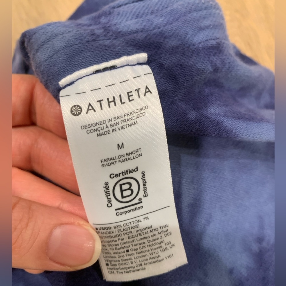 Athleta Farallon Tie-Dye Blue Shorts M - Picture 7 of 9